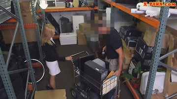 Sexy blonde mom gets her puss banged in storage room