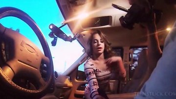 Hitchhiking doll having auto sex in CLOSE UP style