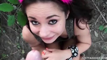 Brunet pounded and facialized outdoor