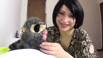 Sexy Brunet mom with short hair sucking cock