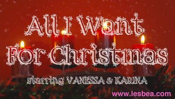 Horny teen lesbians had a Xmas strap on party