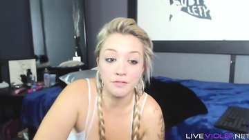 Hawaiian screaming blonde Sabrina with an unbelievable curves