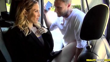 Hot mom Samantha Sheridan picked up and fucked