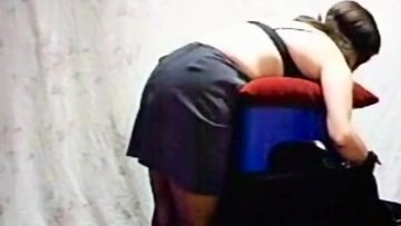 Watch me spanking a mature chrubby booty