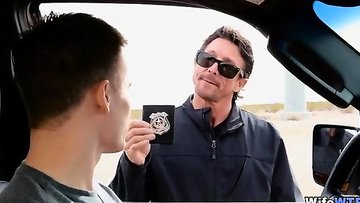 Housewife Fucked By Police Officer