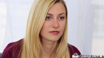 Blonde cheerleader fucked good