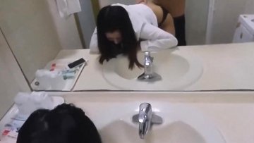 Teen cheating her lover in the bath