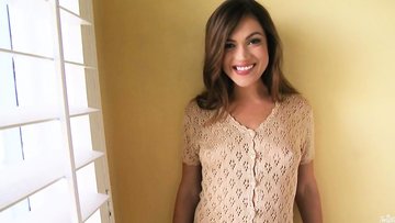 Sexy and sweet Alyssa Reece solo