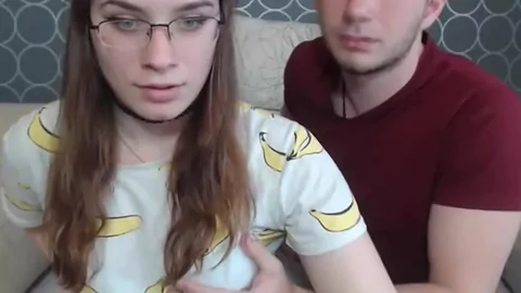 Nerdy Babe Loves Sucking her Boyfriend Big Cock