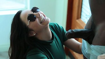 Busty celebrity fucks bodyguards bbc