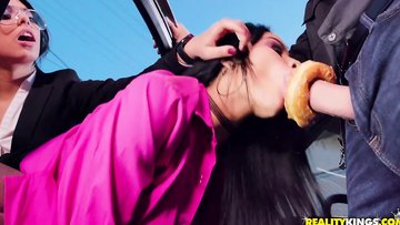 Streetwalker Victoria June and a qualified cop