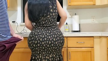 Sizable Booty Stepmom Bangs Her Stepson In The Cuisine After Seeing His Great Boner