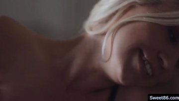 Lyra Law loved how Charlotte Stokely lick and suck her pussy hard