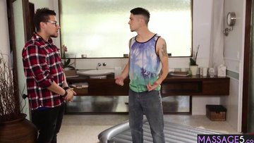 Perfect big boobs mature gave a virgin guy amazing sex experience