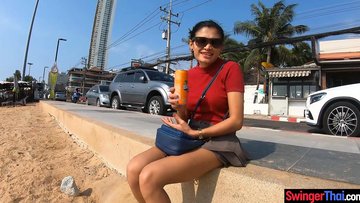 Amateur Thai teen having fun with millionaire boyfriend