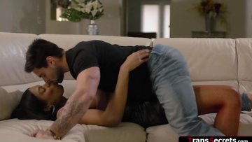 Ebony tgirl Jexxica Ebony anals stepbrother