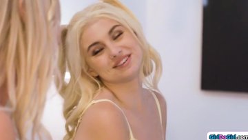 Petite stepdaughter helps big tits stepmother fap and facesit