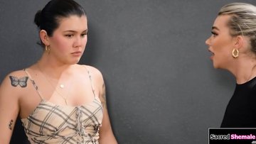 TS Emma Rose barebacks TS Daisy Taylor