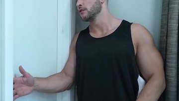 My friend housewife sucking my stick while she on the phone with her husband