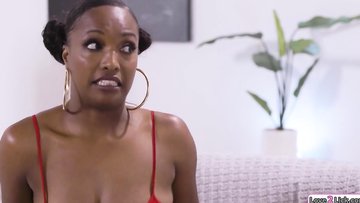 Black stepdaughter eat ebony milfs puss