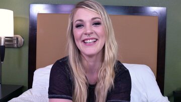 Thicc Blonde Homemade Fucked in Studio-Office