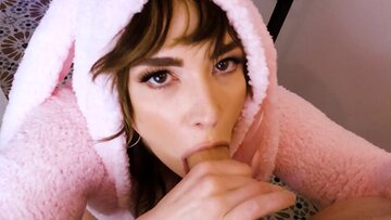 My hot bunny MAMA mama with huge booty Siri Dahl sucking my huge wild dick