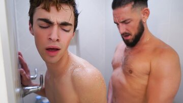 Papa owns his sons bubble ass, eats it up and fucks it in the shower!