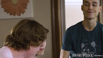 Sweet twinks Hoss Kado and Levi Rhodes jizz on jock Kyle Connors face