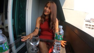 Homemade Thai teen sweetie picked up in a mall and taken home for love massage