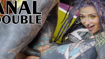 Tattooed charm Anuskatzz has her butt gaped