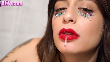 Silvia Soprano gets off with her toy