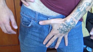 First time having raw love for bearded dude and he e