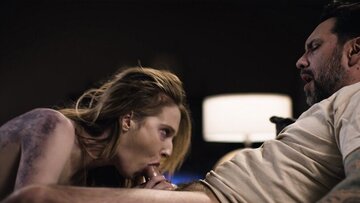 Ashley Lane deepthroats Tommy Pistols stick