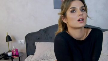 HelenWaldorf Tempting presentation at CharmCams