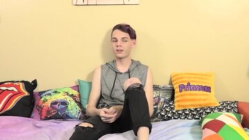 After the interview Twink plays by himself with hi