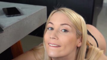 MOMMY ramming partner during meeting