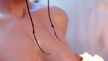 Sensual scissoring with oiled up lesbians Lexi Don