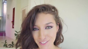 Stockings lady Bella Rolland sucks large rod for cu