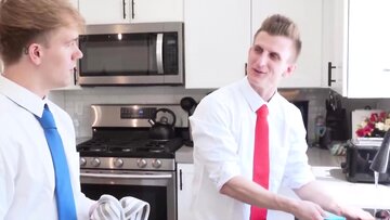 Blonde stepmoms Alura Jenson and Audrey Madison ar