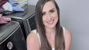 Natural juggs teen blows her stepdad for Fathers Da