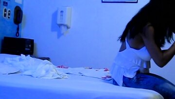 Sweet ass latina teen screwed a sizable dick