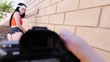 Hooker wants making naked pics and banging with her s