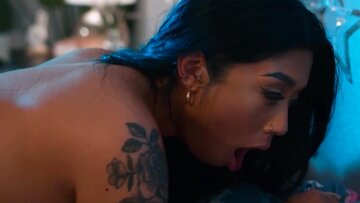 Asian Stepdaughter Tastes Stepmom’s Pussy