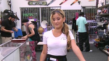 Little cutie with big booty earns cash banging in