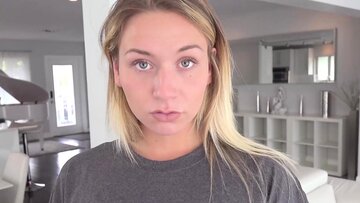 Reverse Cowgirl Queen: Stepdaughter Takes Stepdad