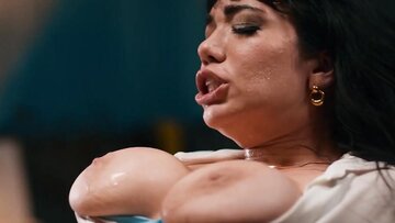 Tiny Puck's submission with Tommy Pistol's every