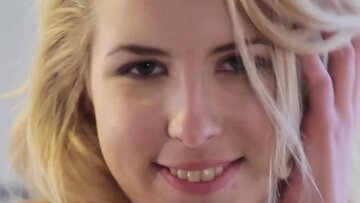 Erin K’s Pearl Play & Self‑Worship