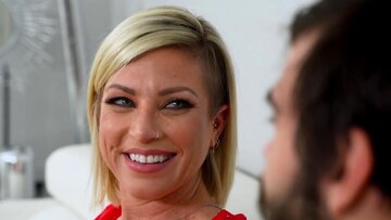 Stepson Nade Nasty offers huge cock to Kaylynn Keys