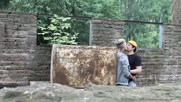 Kendro Radison Gives a Wild Oral Session