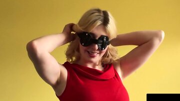 Submissive Jessica Jensen Craves Stranger’s Big Cock